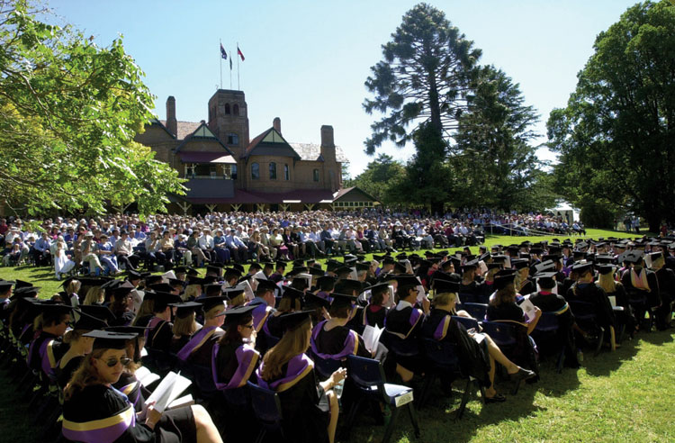 新英格兰大学