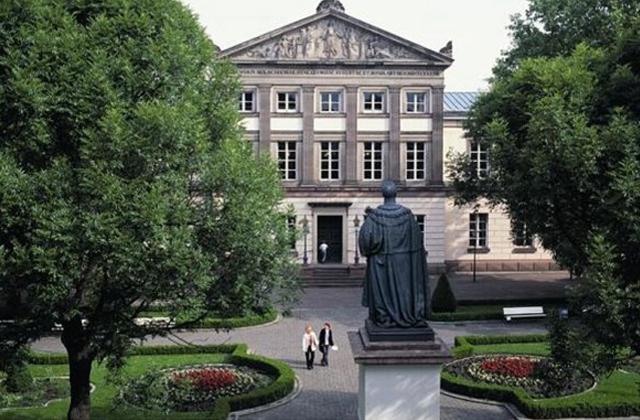 德国哥廷根大学-入学条件-柳橙网